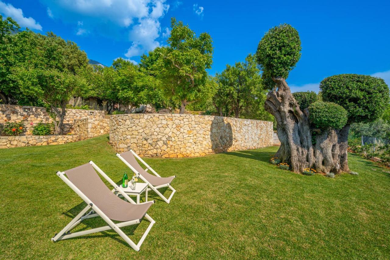 Lourdas Bay View בית נופש Simotáta